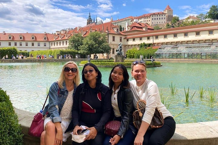 Prague: City Highlights Private Walking Tour