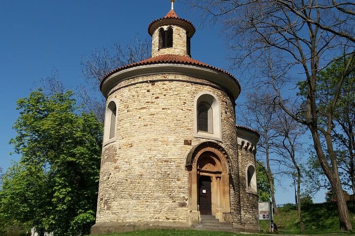 Self-Guided Audio Tour in Prague's Vysehrad Castle