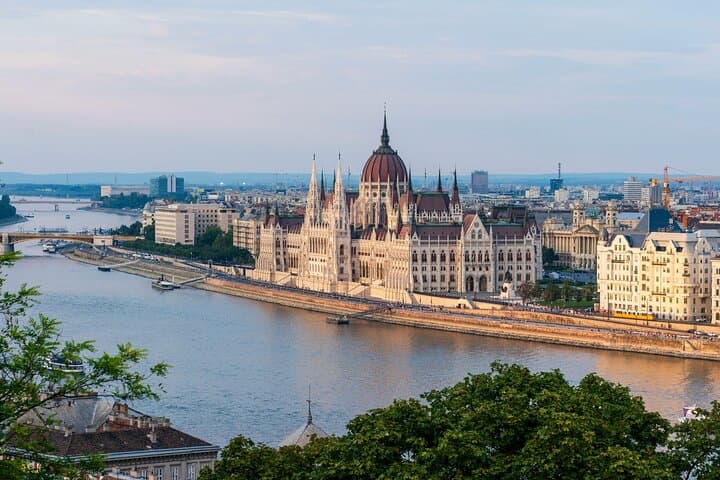 Budapest to Prague Private Transfer with Bratislava Stop