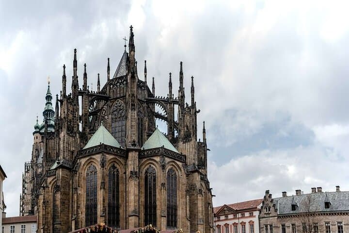 4 hours Private Tour in Prague