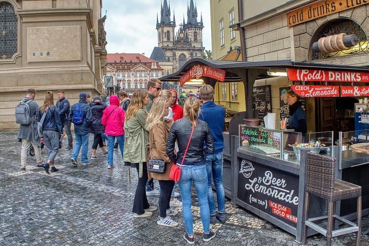 Private Food Tour: The 10 Tastings of Prague With Locals