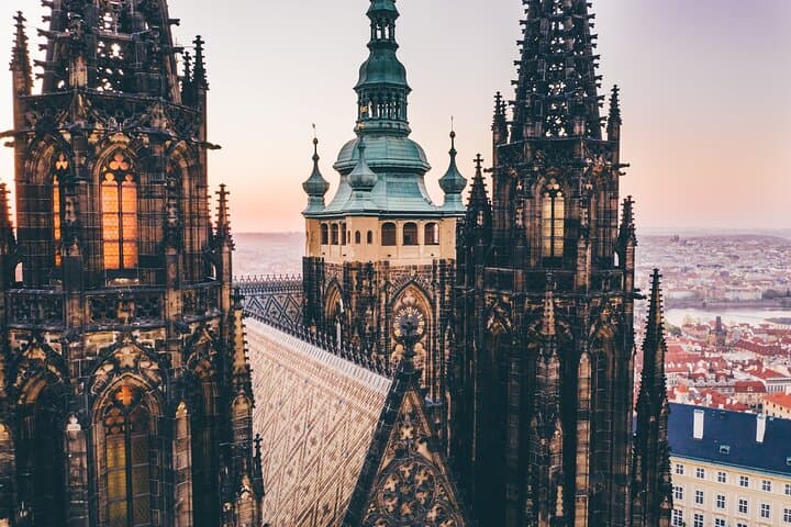 Prague Castle Grounds & Exteriors Small-Group Tour with PragueWay
