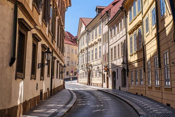 Historic Prague: Old Town & Jewish Quarter Walking Tour