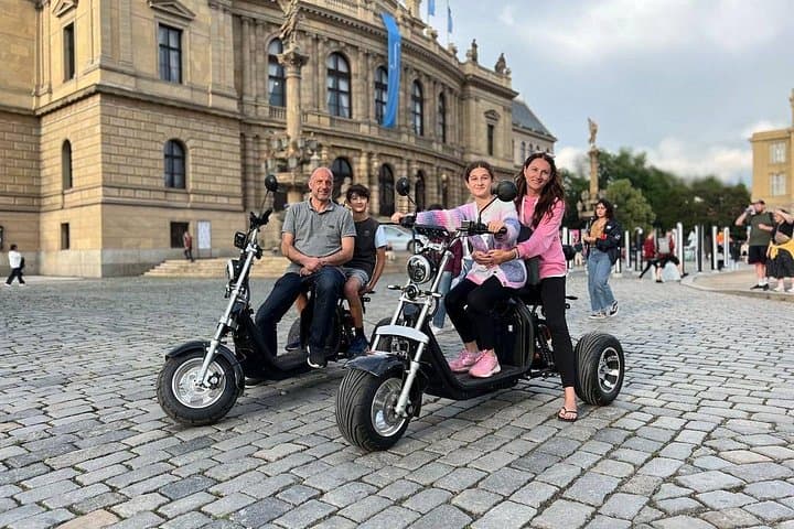 Fun Trike Tour in Prague with Guide