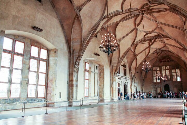 Private Walking Tour in Prague Castle