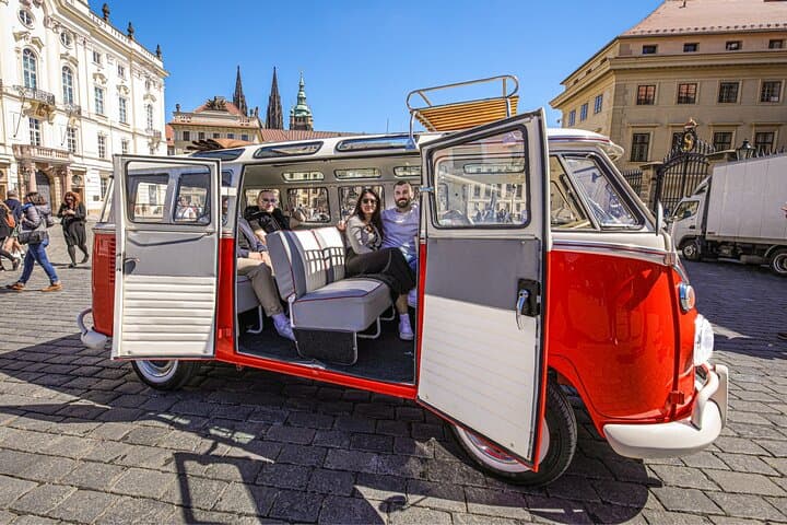 Prague Private Sightseeing Tour