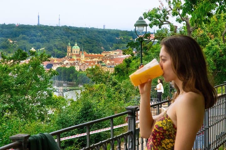 Sunny Beer garden tour