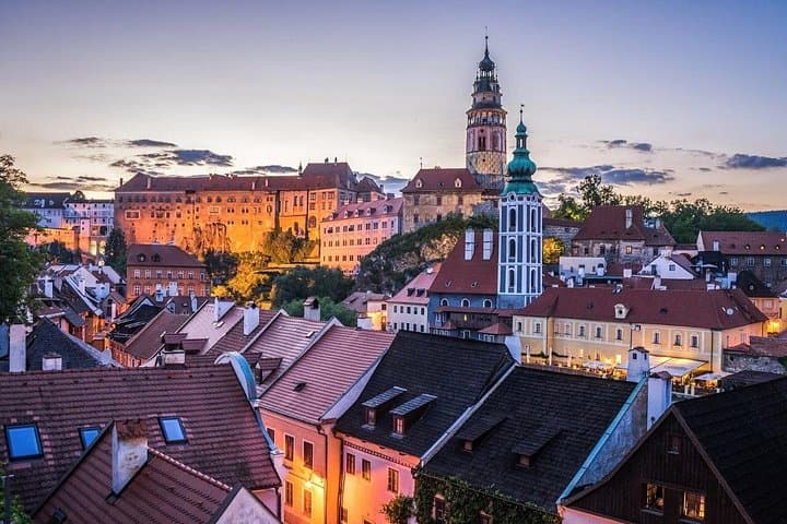 Prague: Tour to Vienna via Cesky Krumlov