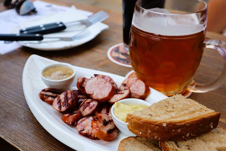 "Klobása & Beer: A Perfect Czech Pairing"