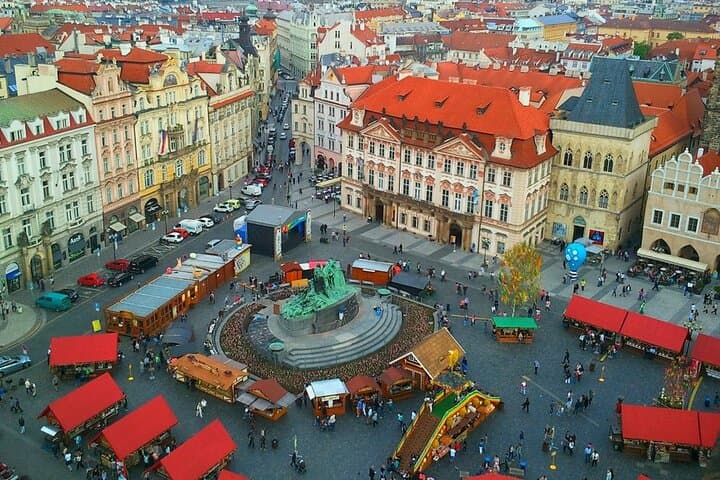 Tour experience in Prague for 4 Days