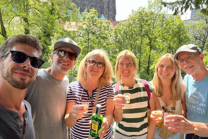 Centuries of History: Prague Castle Walking Tour 3€ + Tips