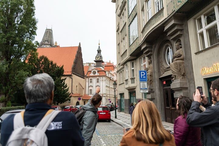 Prague Walking Tour 2,5h (Old Town, Jewish Quarter and Charles bridge)