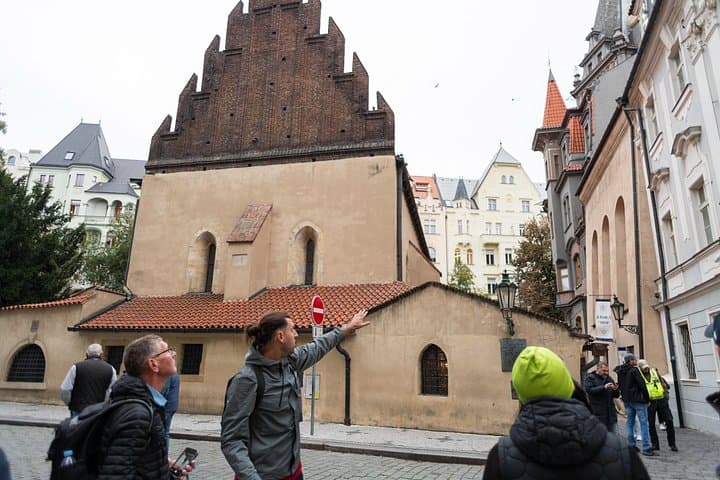 Prague Walking Tour 2,5h (Old Town, Jewish Quarter and Charles bridge)