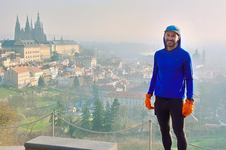 Guided Sightseeing Running Tour in Prague (9-12K)