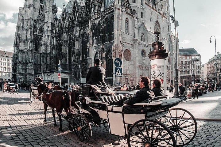Vienna and Bratislava Private Full-Day Tour from Prague