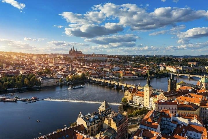 3 Days Exploring Prague with Hotel Stay & All Transfers