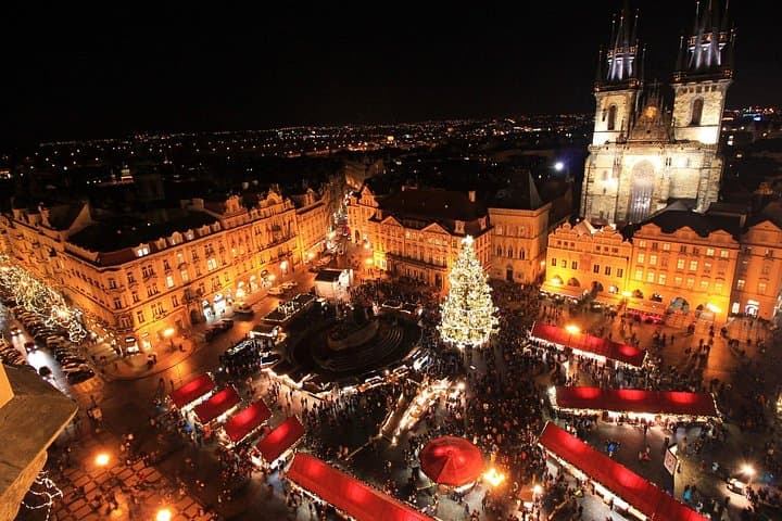 Christmas Market Prague Track Game