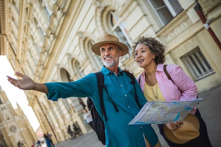 Prague to Berlin - private transfer with 2 hours of sightseeing