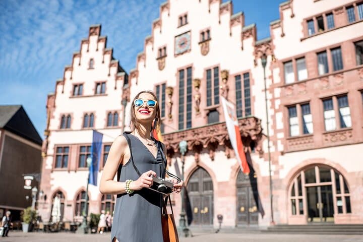Prague to Frankfurt - Private Transfer with 2 hours of Sightseeing