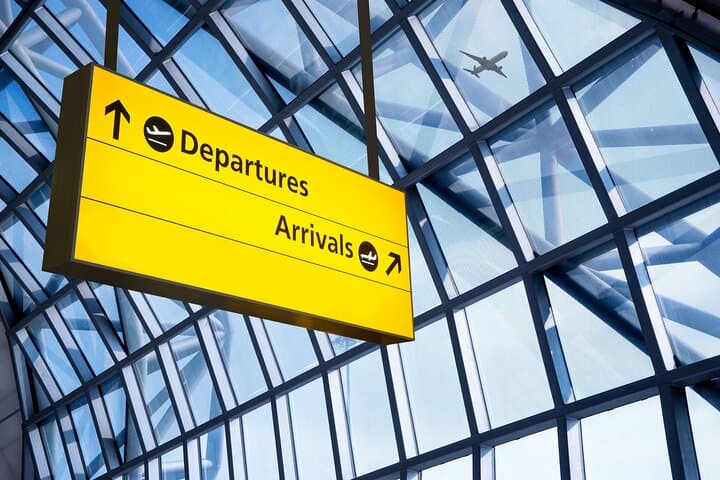 Prague Private Transfer to / from Prague Airport
