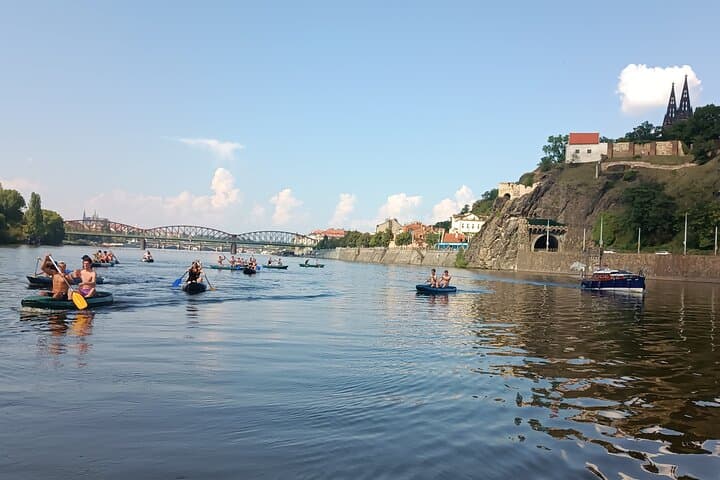 Canoe Prague – Splash into Fun!