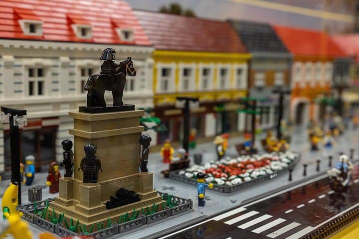 Skip the Line: Museum of Bricks Ticket in Poděbrady