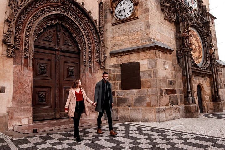 Prague Surprise Proposals and Portrait Photoshoot