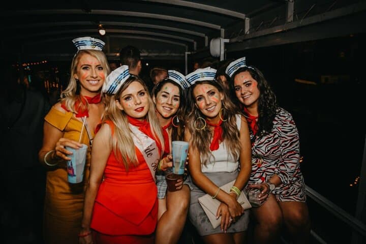 Sunset Booze Cruise with 2 hours of Unlimited Drinks on the Boat