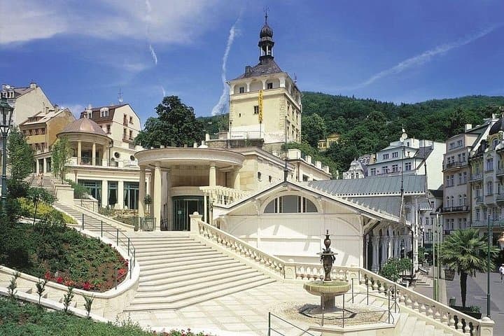 Private Tour to Karlovy Vary from Prague by car