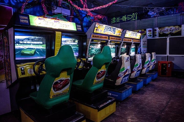 Cyber Arcade: 180+ Unlimited Play Retro & Modern Arcade Machines