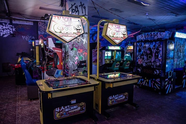 Cyber Arcade: 180+ Unlimited Play Retro & Modern Arcade Machines