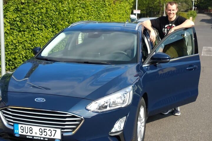 Private Transfer from Berlin to Prague