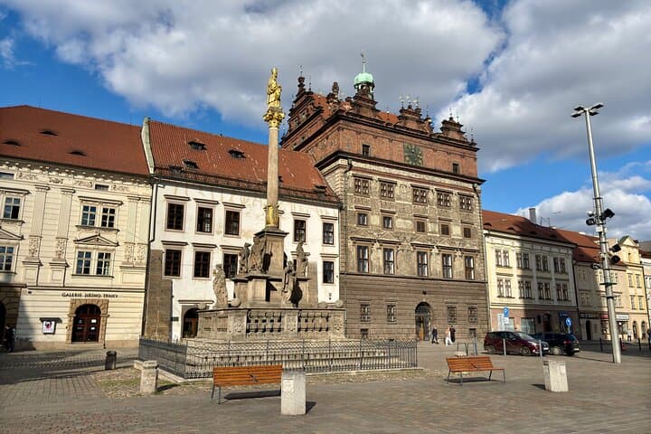PRIVATE Tour to Pilsen & Pilsner Brewery – Admission Included