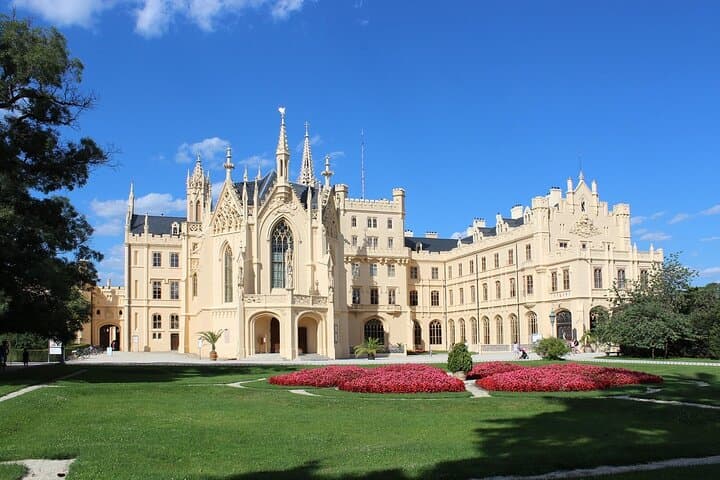 Lednice Castle
A fairy-tale palace surrounded by romantic gardens and lakes.