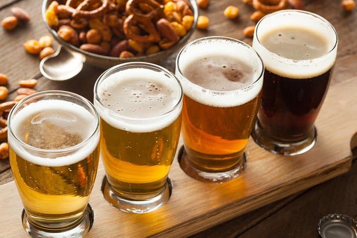 Prague Craft Beer Tour: 8 Czech Beers, Taproom & Best Beer Garden