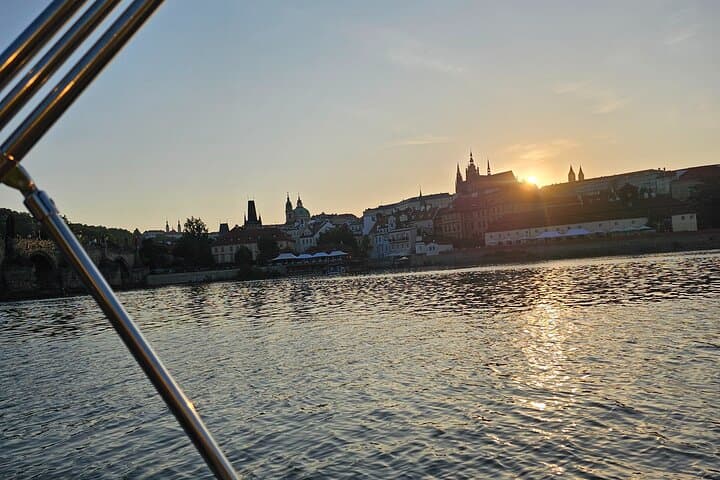 Private Prague boat cruise