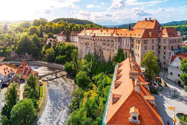 Private Day Tour from Prague to Cesky Krumlov