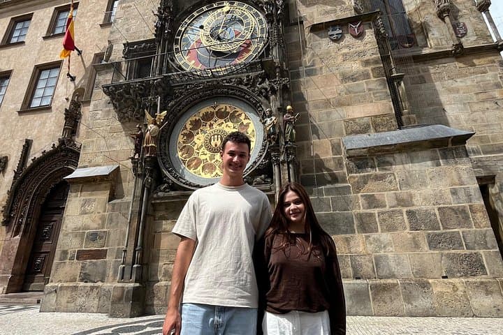 Private Prague Tour with Transfers and Local Tastings