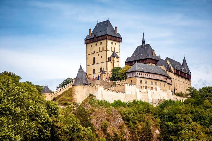 Private trip from Prague to Pilsen Brewery-Karlstejn Castle Stop