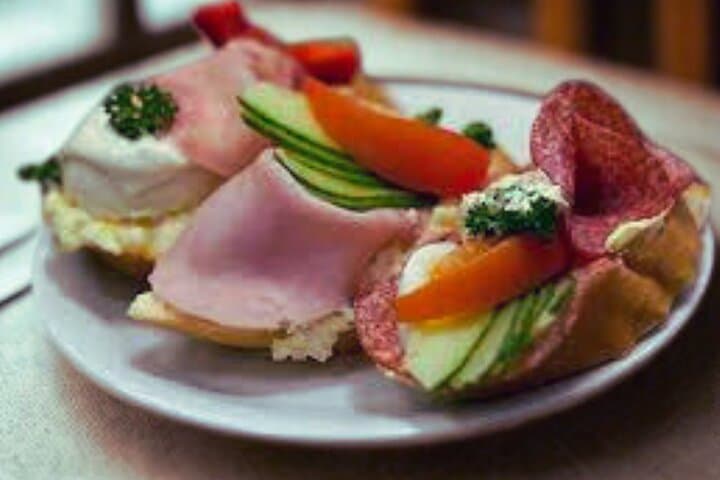 Delicious Krumlov Food Tour: Must-Try Czech Dishes