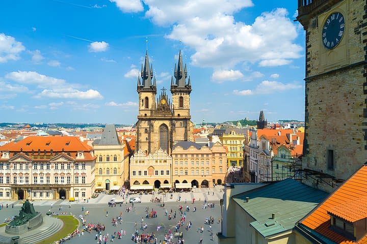 Prague on a Day Express Tour with the Best of the City
