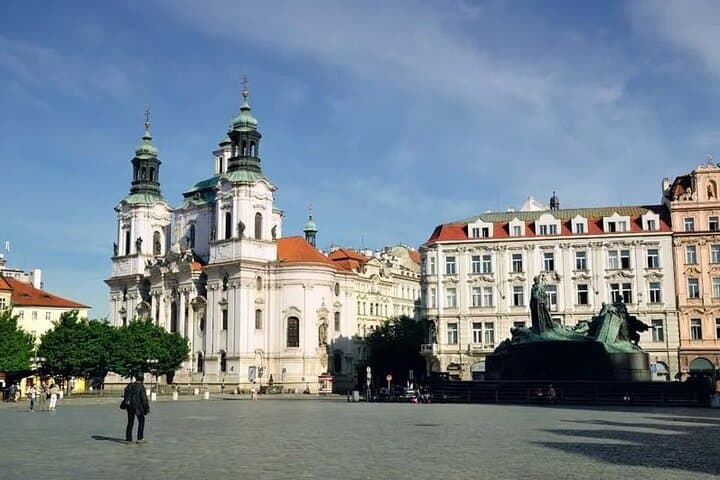 Prague City Walking Tour with Transit by Car