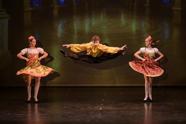Nutcracker Ballet by Prague Dance Conservatory