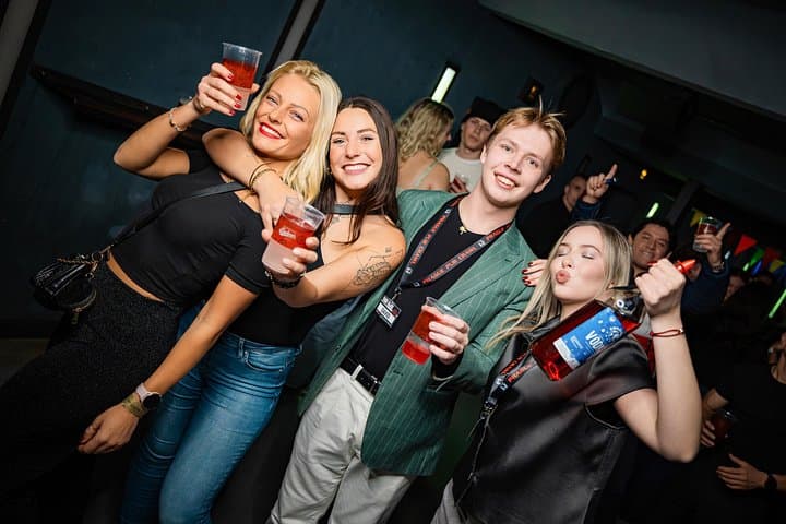 New Year's Eve Pub Crawl in Prague, end at KarLovy Lazne