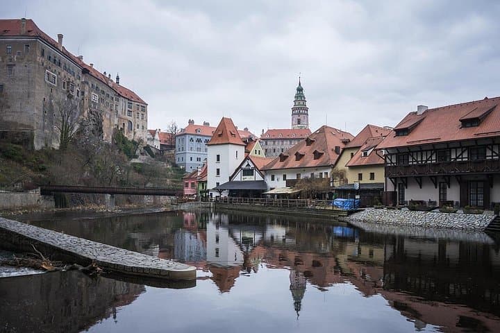Prague To Cesky Krumlov Private Day Trip With Transfer