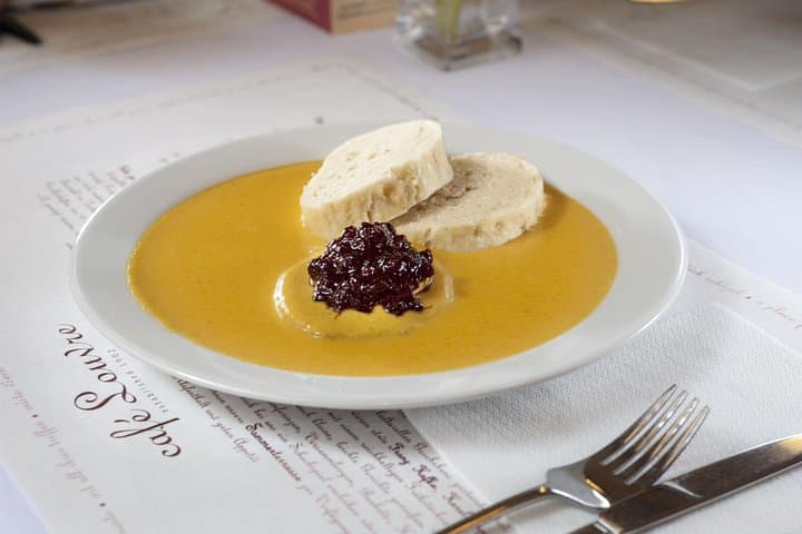 Prague Food and Beer Tasting Tour with Cafe Louvre