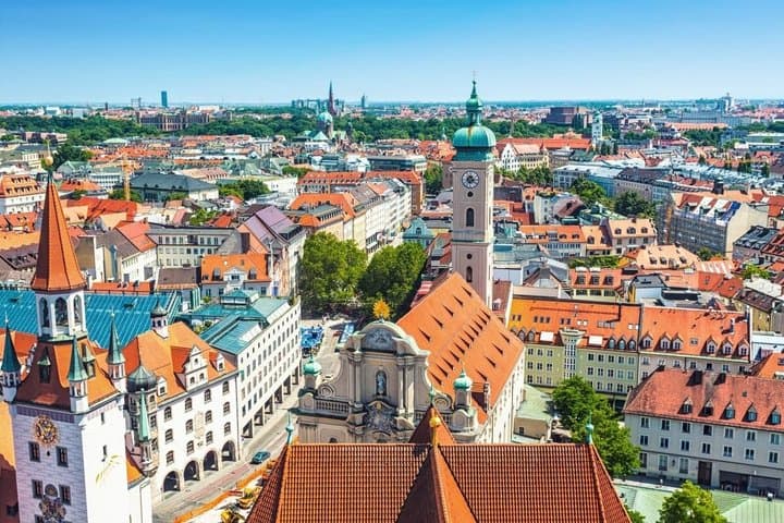 Private 3-Day Tour From Prague to Munich, Salzburg & Vienna