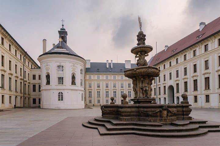 Prague Castle District Tour