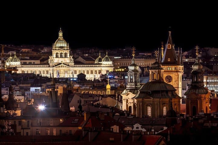 Grand City Tour of Prague
