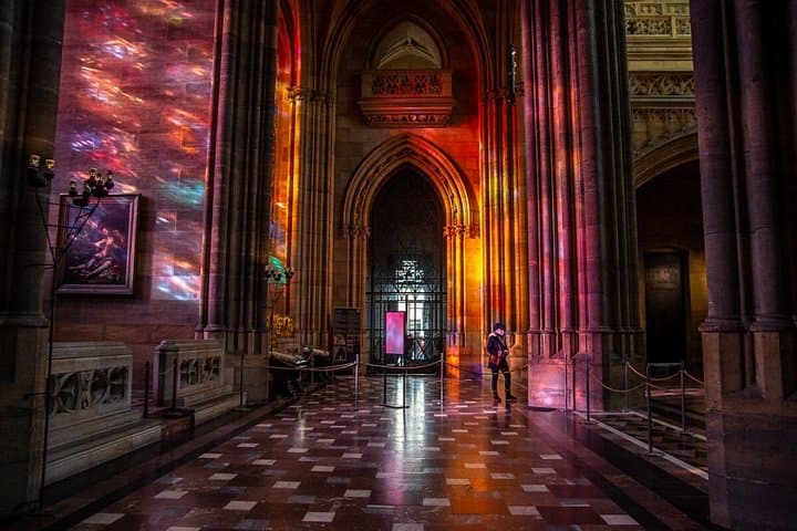 Skip the Line: Prague Castle Ticket and Introductory Overview